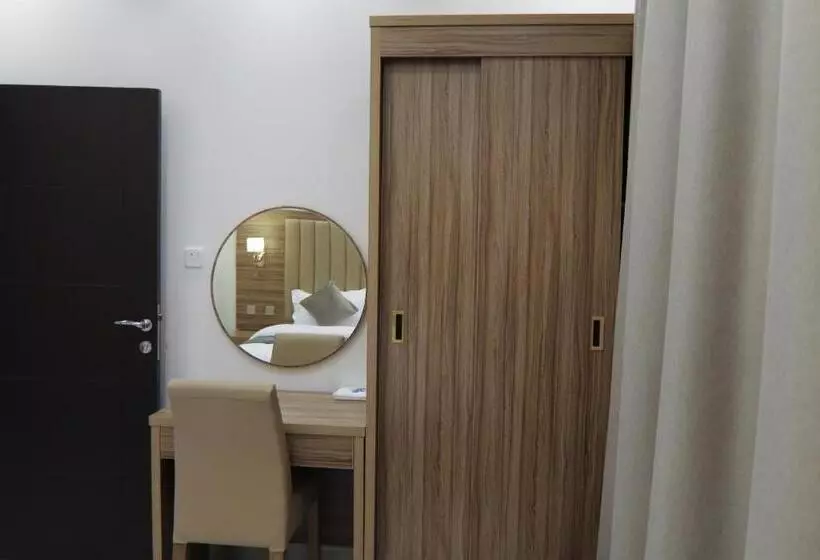 Aamiaismajoitus (B&B) شقق كلاس للشقق المخدومة