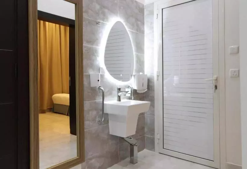 Aamiaismajoitus (B&B) شقق كلاس للشقق المخدومة