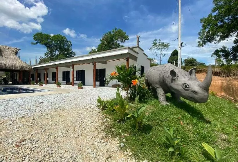 Hotelli Finca Campestre Las Heliconias