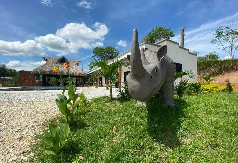 Hotelli Finca Campestre Las Heliconias