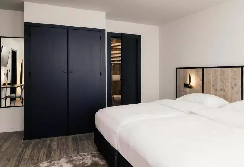 Hotelli Au Lit Des Ours