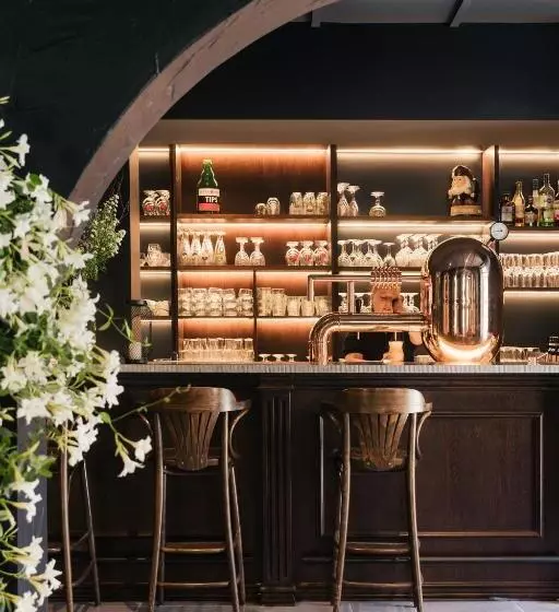 Hotelli Au Lit Des Ours