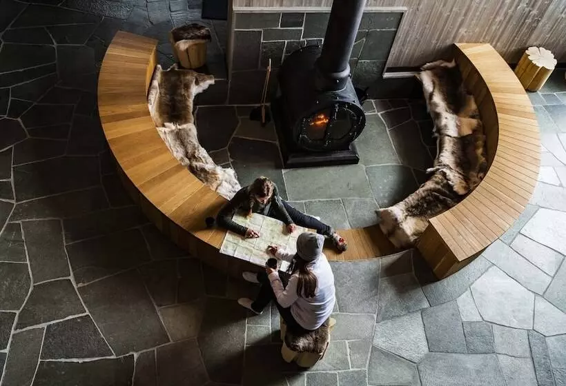 Hotelli Niehku Mountain Villa