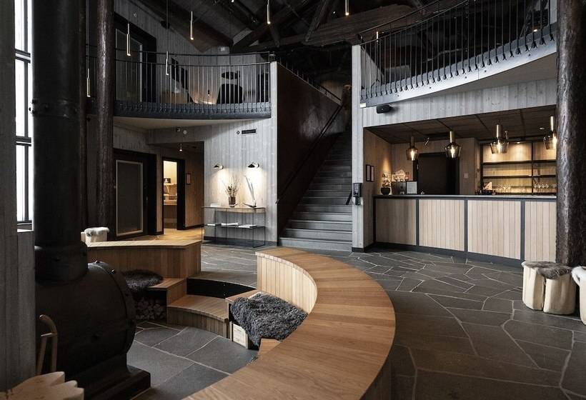 فندق Niehku Mountain Villa