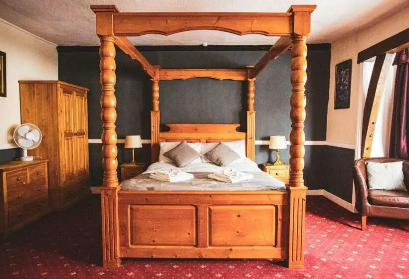 The George Hotel, Dereham