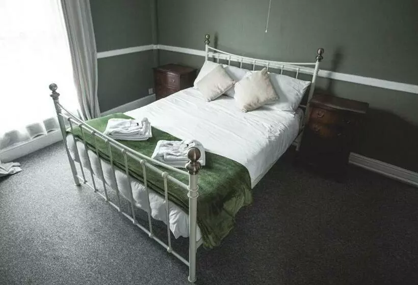 The George Hotel, Dereham