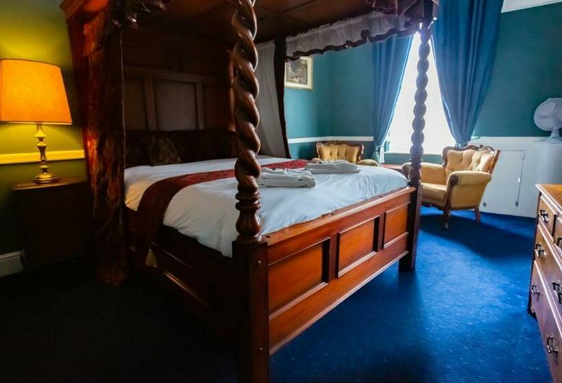 The George Hotel, Dereham