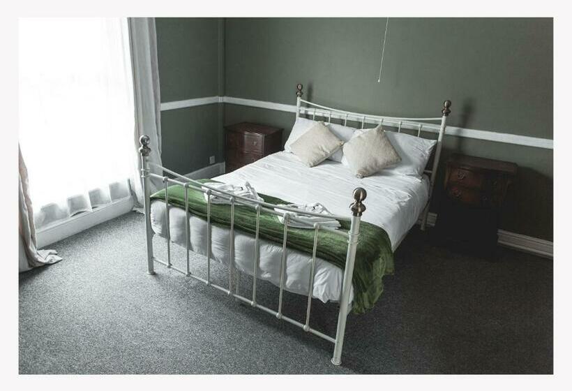 The George Hotel, Dereham