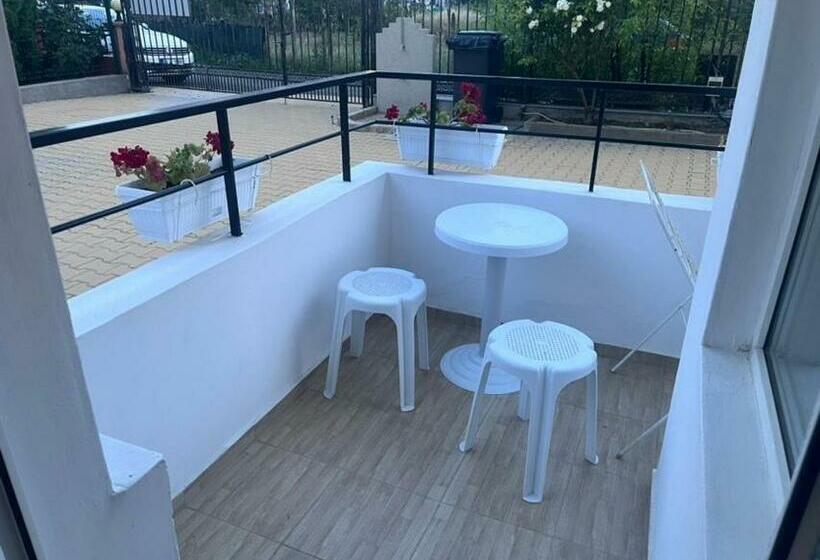 ペンション къща за гости Canavan S