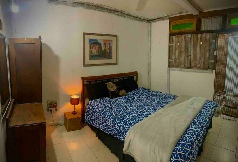 ペンション Rustica Tropical Holiday Retreat