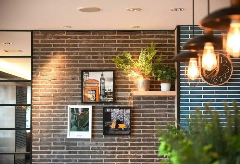 Super Hotel Shikoku Chuo