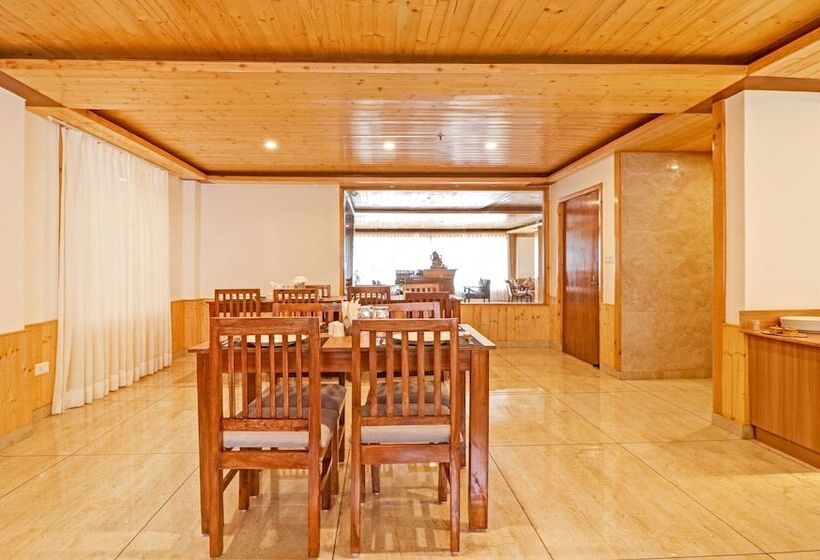 בית מלון כפרי Treebo Premium Sattva With Mountain View