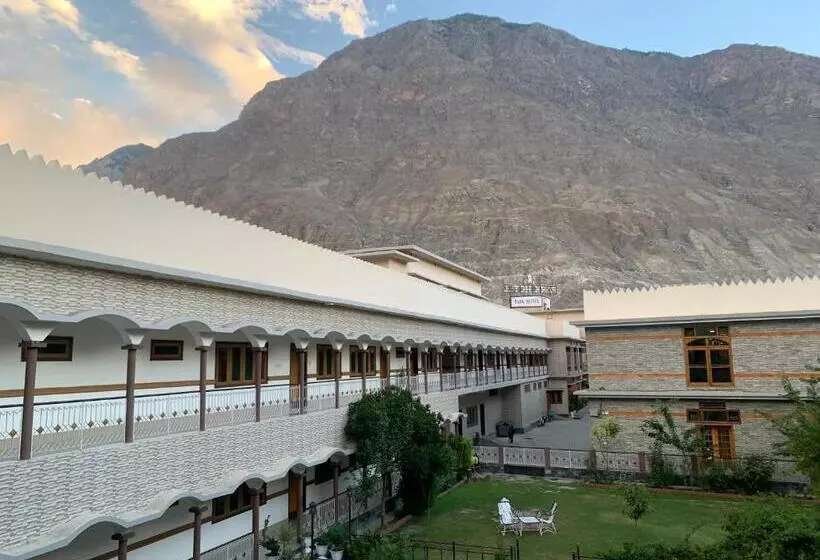 Park Hotel Gilgit