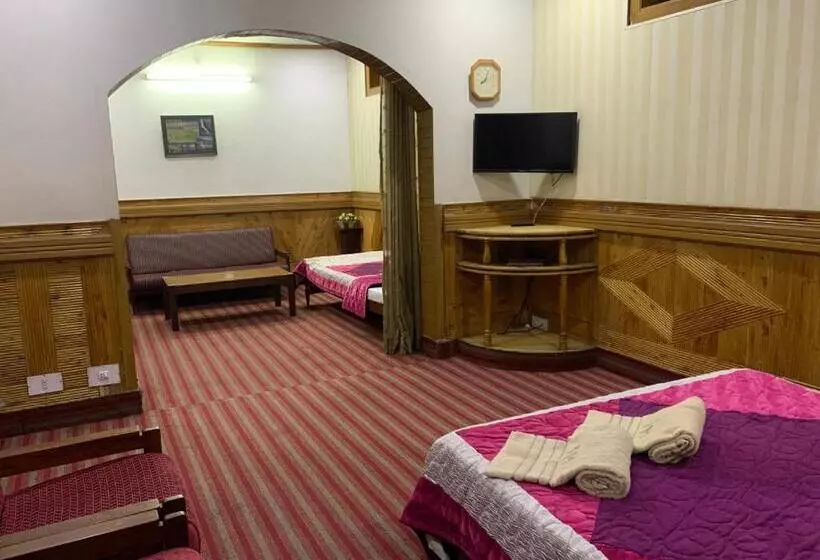 Park Hotel Gilgit