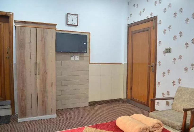 Park Hotel Gilgit