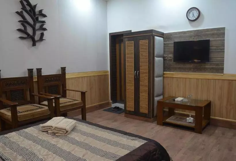 Park Hotel Gilgit