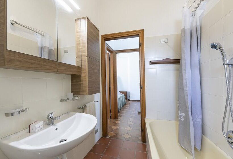 Charming La Gelosia Few Min From Lake   Happy Rentals