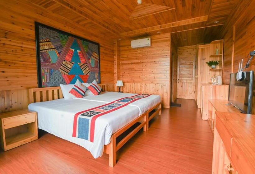 هتل Arista Homestay