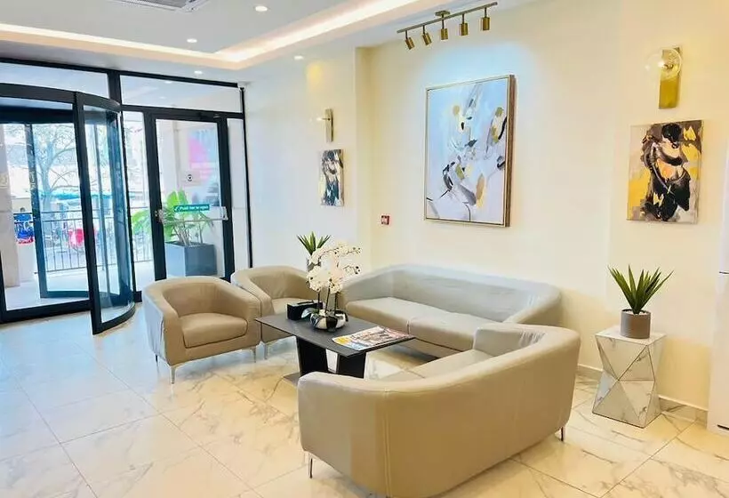 هتل Souaré Premium Hôtel