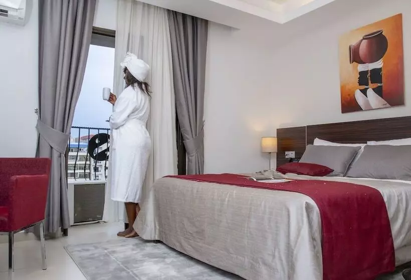 هتل Souaré Premium Hôtel
