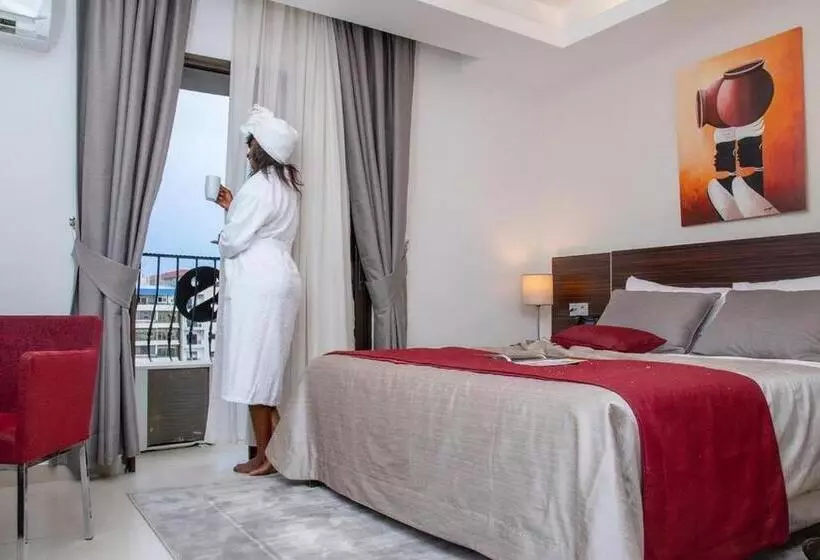 هتل Souaré Premium Hôtel