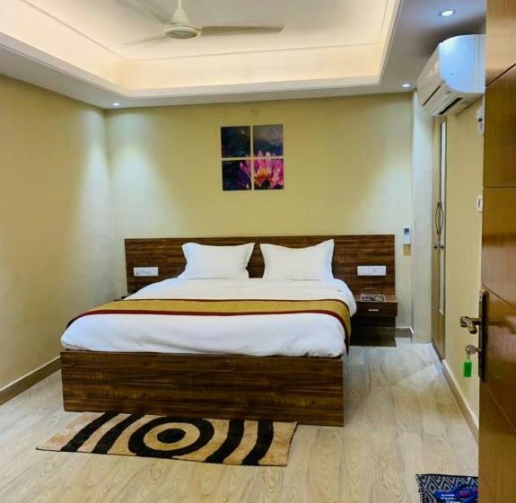 호텔 The Four Seasons