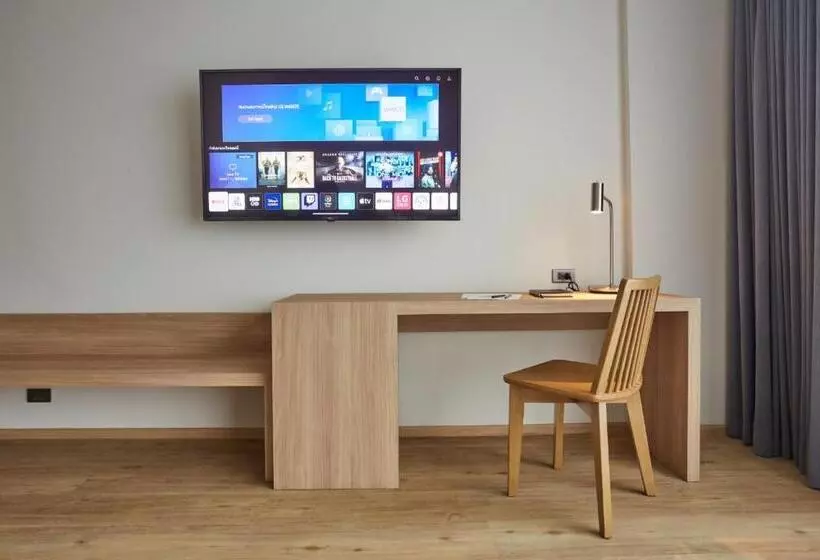 ホテル Wisma Ratchaburi