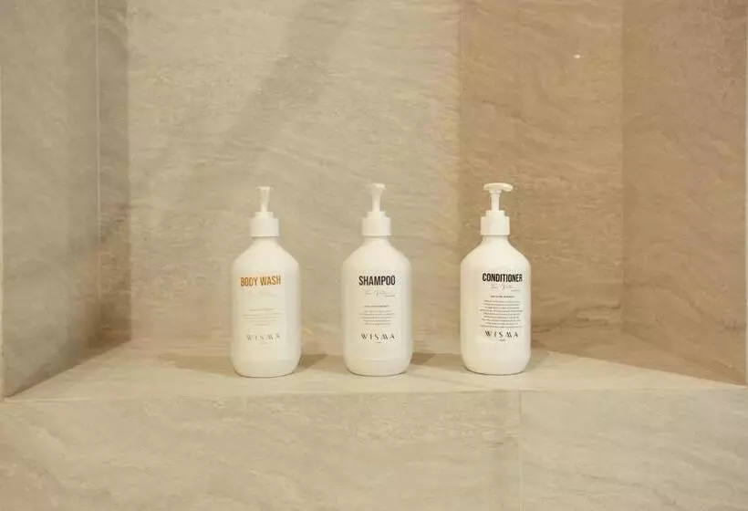 ホテル Wisma Ratchaburi