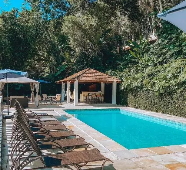 Aamiaismajoitus (B&B) Pousada Princesa Isabel  Visconde