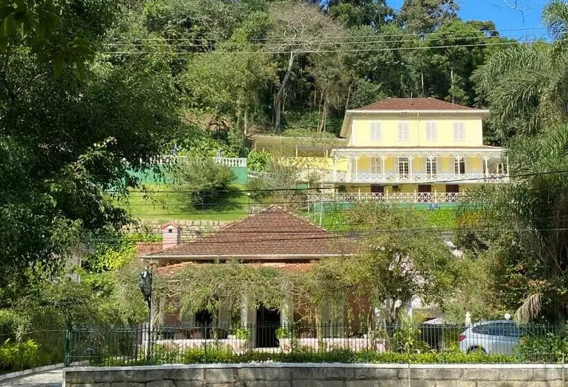 Aamiaismajoitus (B&B) Pousada Princesa Isabel  Visconde
