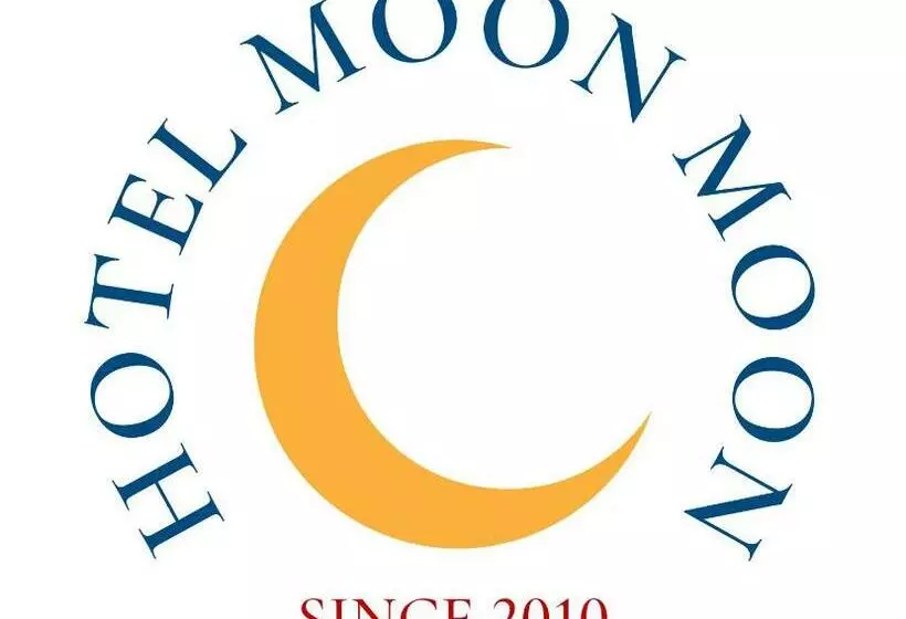 ホテル Moon Moon