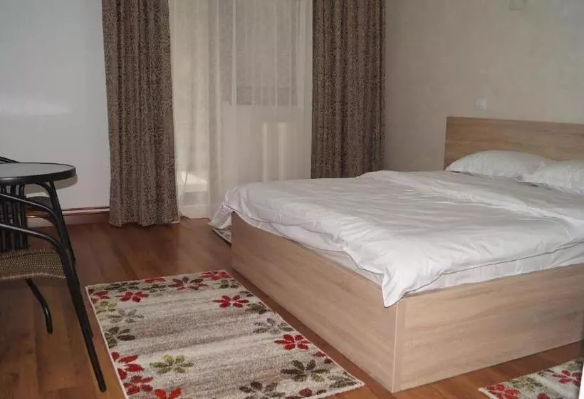 Majatalo Vila Ovidiu