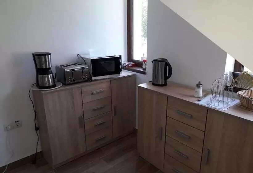 Majatalo Vila Ovidiu