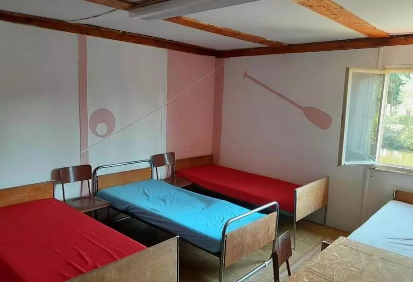 ユースホステル Klub Vodáků Karlovy Vary
