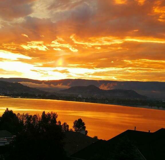 צימר Casa Grande Lakeview House