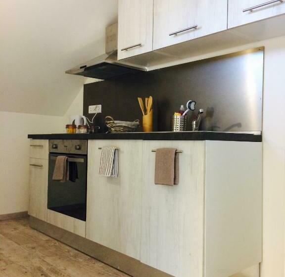 צימר Le Manoir Des Doyens Loft Sleeps 8 Breakfast Included!