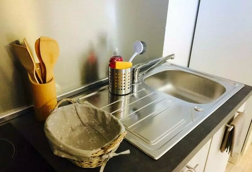 Aamiaismajoitus (B&B) Le Manoir Des Doyens Loft   Sleeps 8   Breakfast Included!