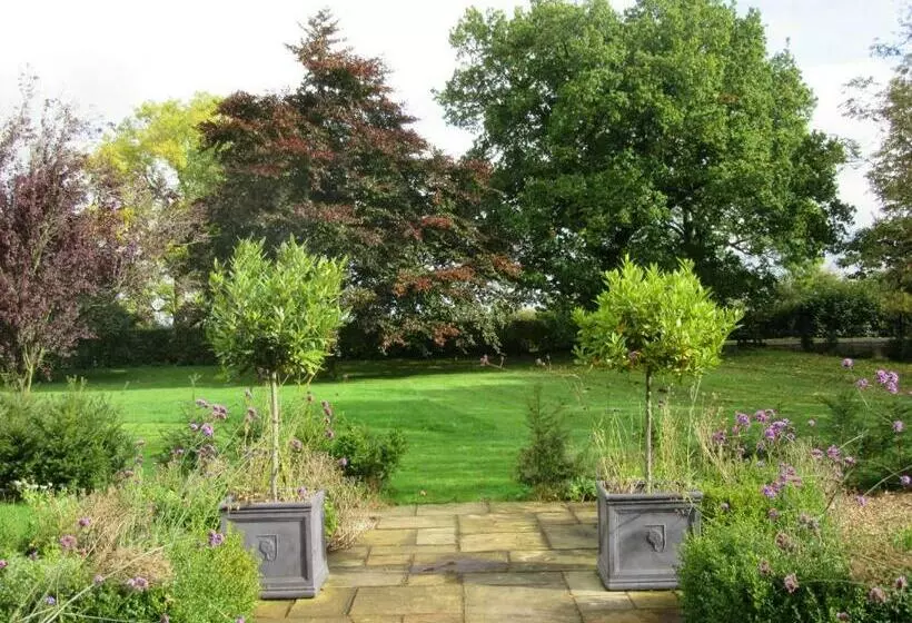 Aamiaismajoitus (B&B) Weston Hill Farm