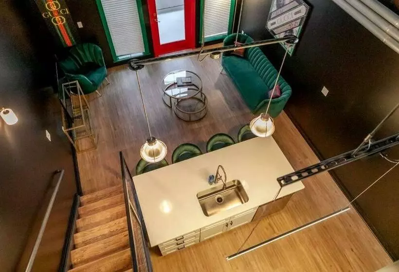 Gucci Loft