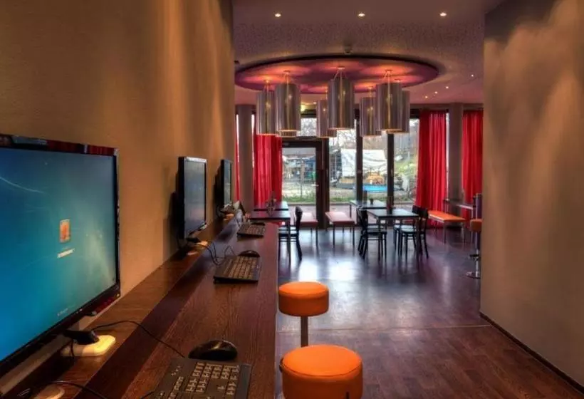 2a Hostel