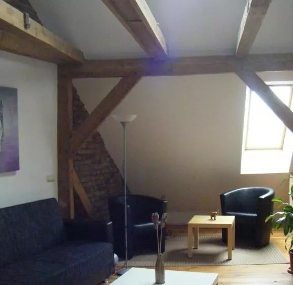 تختخواب و صبحانه Altstadtpensionpotsdam