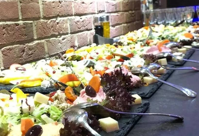 Отель Achilleon Iii