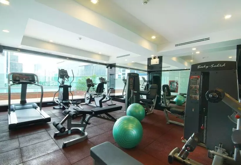 هتل Amora Neoluxe Suites