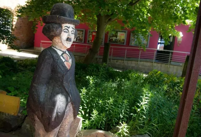 酒店 Basiskulturfabrik öko