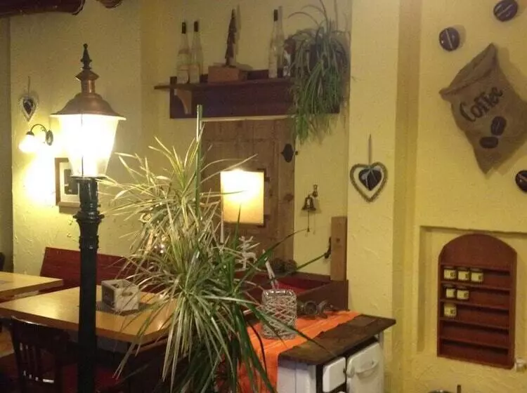 酒店 Bergschloßchen