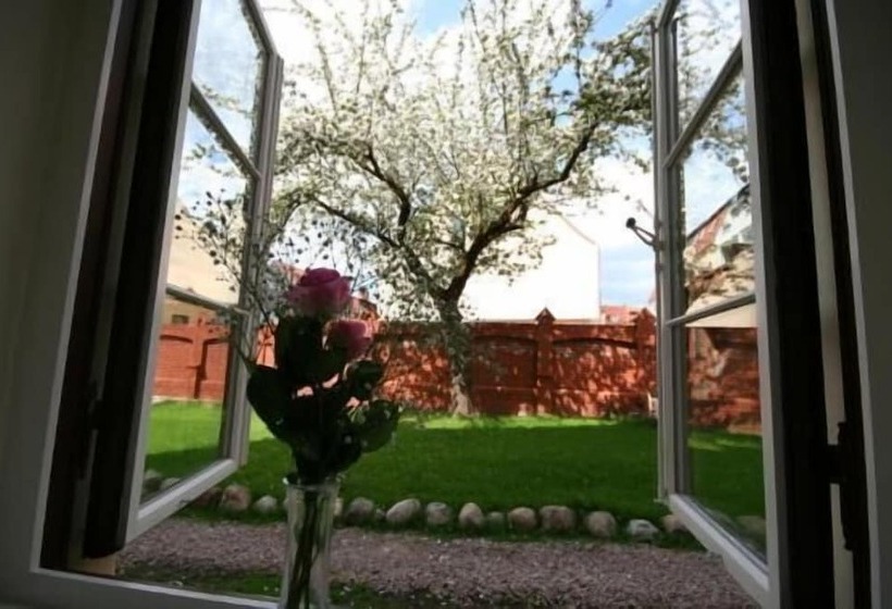 فندق Denkmal 13 Wismar