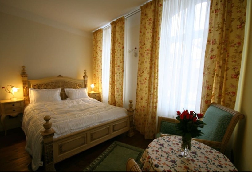 فندق Denkmal 13 Wismar