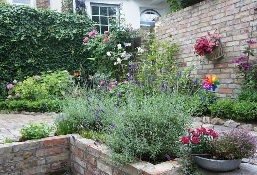 Designhotel 1690 & Apartments