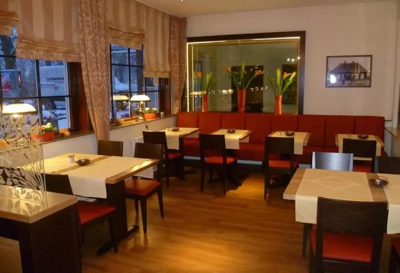 هتل Grüner Jäger