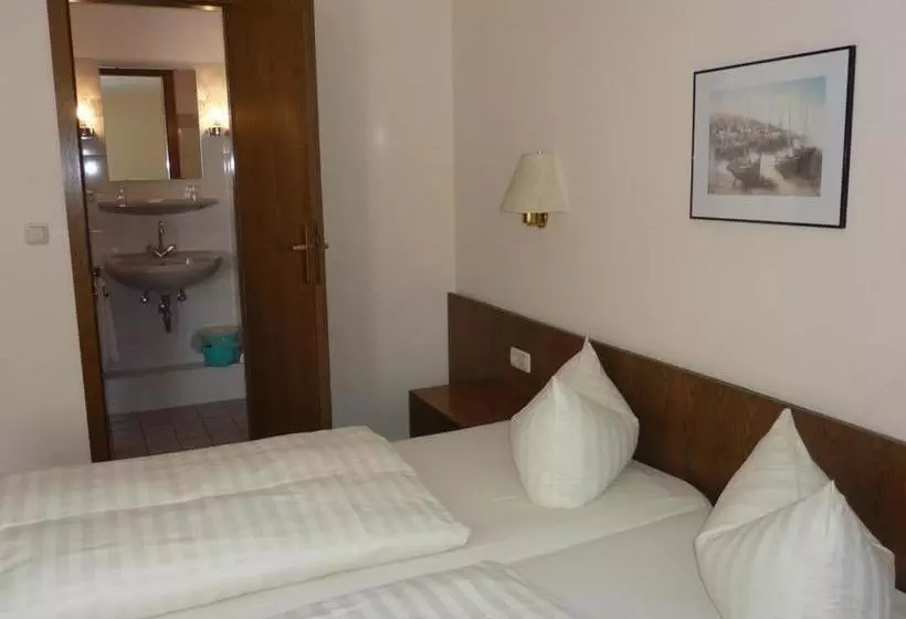 هتل Grüner Jäger